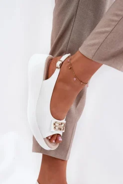 Damskie buty S.Barski Skórzane Sandały Damskie Na Koturnie Z Ozdobnym Detalem S.Barski LR51-593 Białe