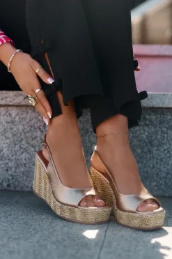 Laura Messi Sandały Na Koturnie*Skórzane Sandały Damskie Na Koturnie Z Plecionką 2789 Złote