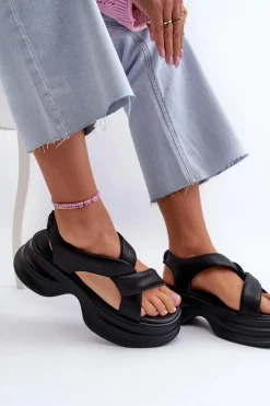 New GOE Skórzane Sandały Damskie Na Masywnej Podeszwie Czarne NN2N4106 Czarny