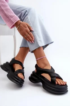 New GOE Skórzane Sandały Damskie Na Masywnej Podeszwie Czarne NN2N4106 Czarny