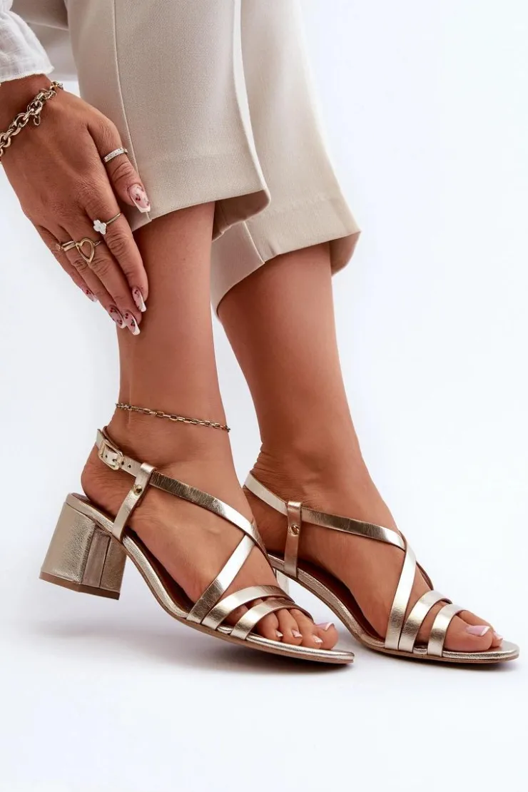 New Maciejka Skórzane Sandały Na Niskim Słupku 06653-25 Złote Złoty