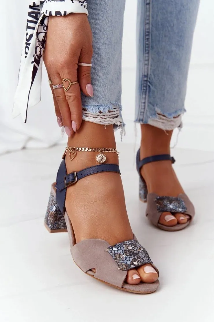 Damskie Maciejka Skórzane Sandały Na Obcasie 04120-43 Beżowo-Granatowe