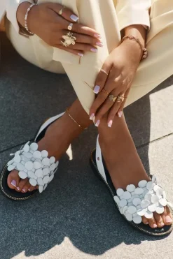 Clearance Zazoo Skórzane Sandały Na Płaskim Obcasie 40425 Białe Biały