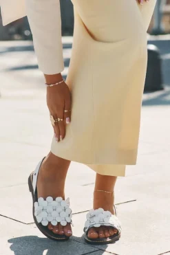 Clearance Zazoo Skórzane Sandały Na Płaskim Obcasie 40425 Białe Biały