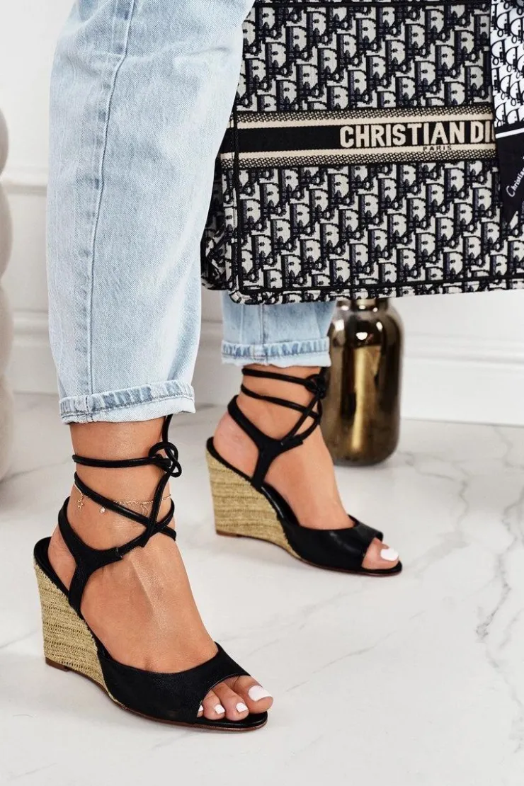 Best Laura Messi Skórzane Sandały Na Plecionym Koturnie 1944 Czarne