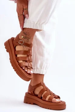 New Boto Skórzane Sandały Z Paseczkami Brązowe Colet