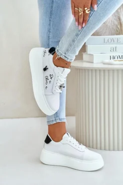 New Buty damskie Vinceza Skórzane Sneakersy Damskie Na Platformie Z Przypinkami I Napisem Vinceza 89102 Białe Biały