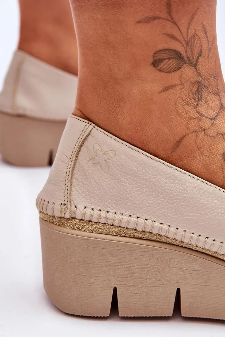 Damskie Maciejka Skórzane Tenisówki Na Koturnie 5814A-10 Beżowe