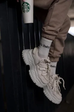 Clearance Boto Sneakersy Damskie Na Masywnej Podeszwie Jasnobeżowe Nevela Beżowy