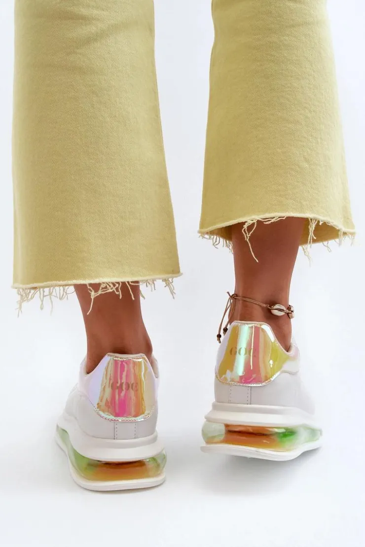 GOE Sneakersy Damskie*Sneakersy Damskie Skórzane NN2N4029 Białe Biały