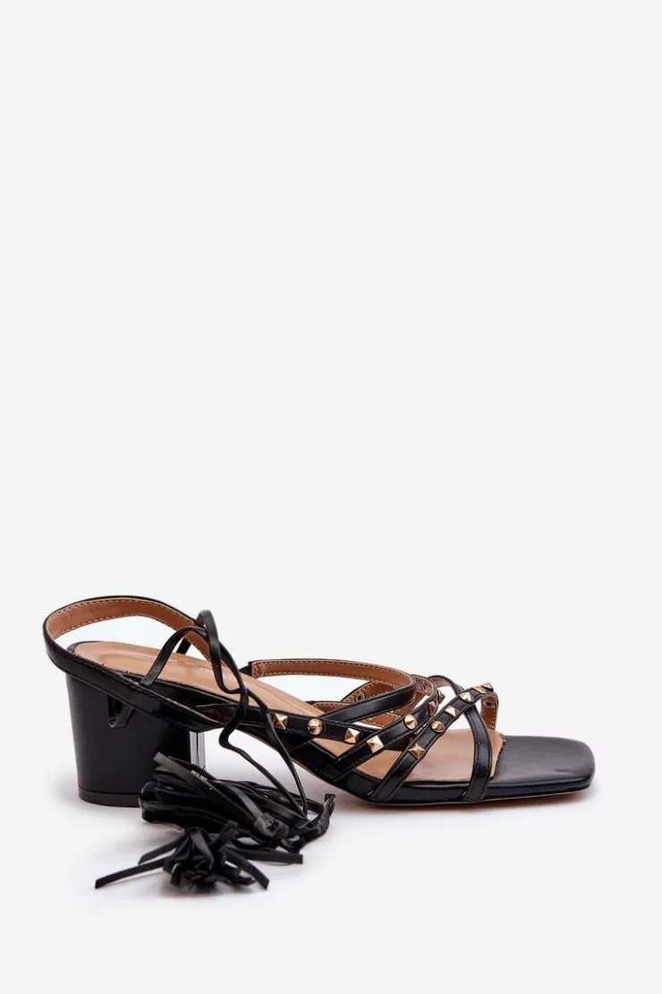 Damskie Evento Wiązane Sandały Na Niskim Obcasie Ozdobione Ćwiekami Czarne Chrisele