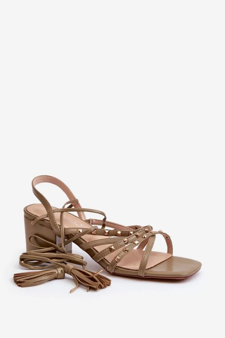 Evento Sandały Na Obcasie*Wiązane Sandały Na Niskim Obcasie Ozdobione Ćwiekami Zielone Chrisele Zielony