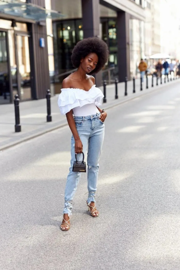 Outlet Boto Wiązane Sandały Na Szpilce Z Kwadratowym Noskiem Złote Runway