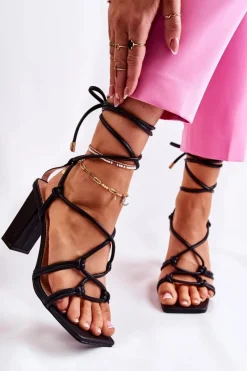 Online Boto Wiązane Skórzane Sandały Na Obcasie Czarne Crawley
