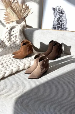 Boto Botki Ocieplane|Botki Na Słupku*Wsuwane Botki Kowbojki Damskie Z Naturalnego Zamszu Camel Beretta Brązowy