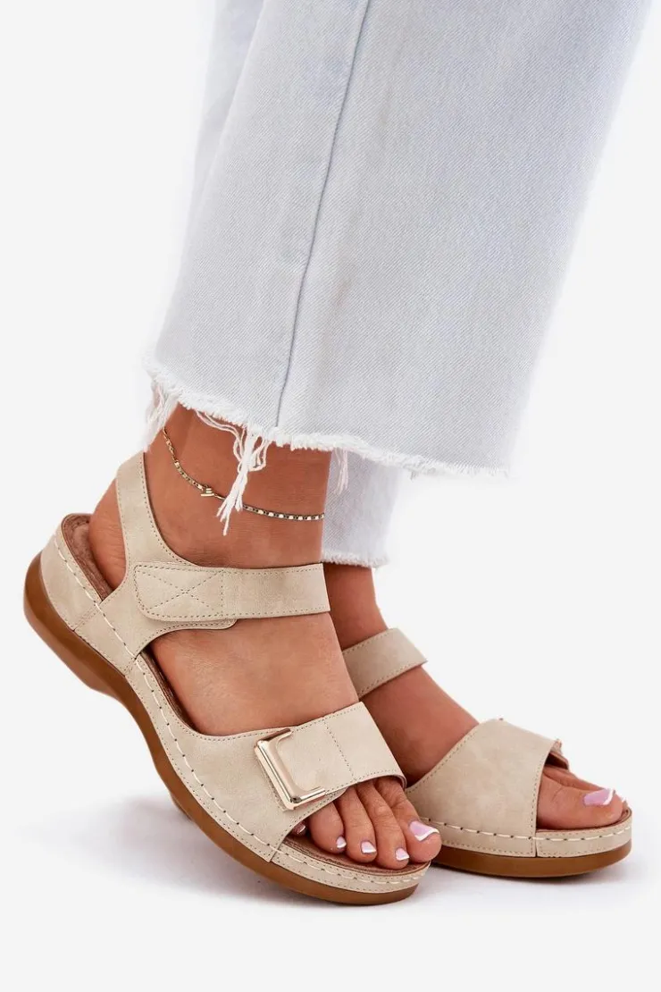 Damskie Evento Wygodne Sandały Damskie Na Koturnie Beżowe Sadevale