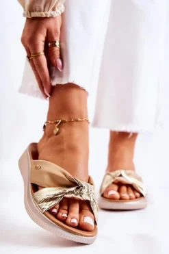 Evento Klapki Na Koturnie|Klapki Na Obcasie*Wygodne Skórzane Damskie Klapki Beżowo-Złote Neyla