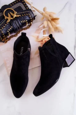 Outlet Buty damskie Vinceza Zamszowe Botki Ażurowe Z Wycięciem Czarne Carine