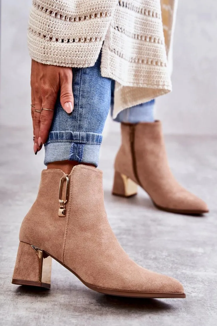 Discount Boto Zamszowe Botki Na Słupku Z Ozdobą Beżowe Erine