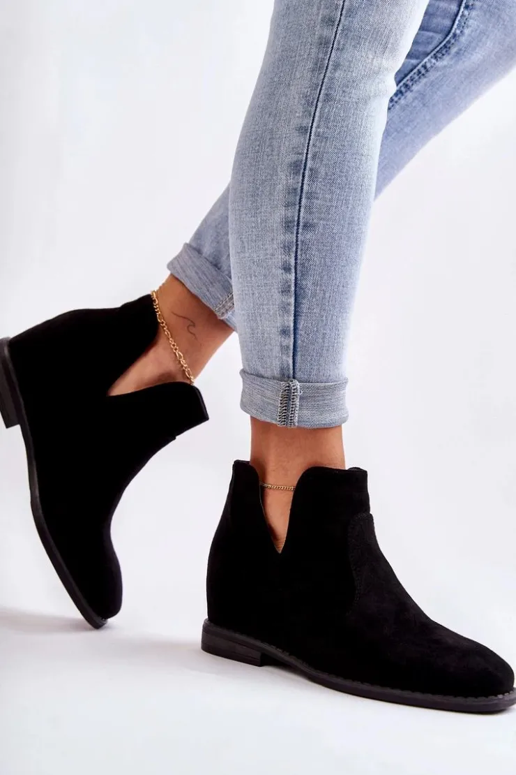 Sale Damskie buty S.Barski Zamszowe Botki Z Wycięciami Na Płaskim Obcasie Czarne Henriette