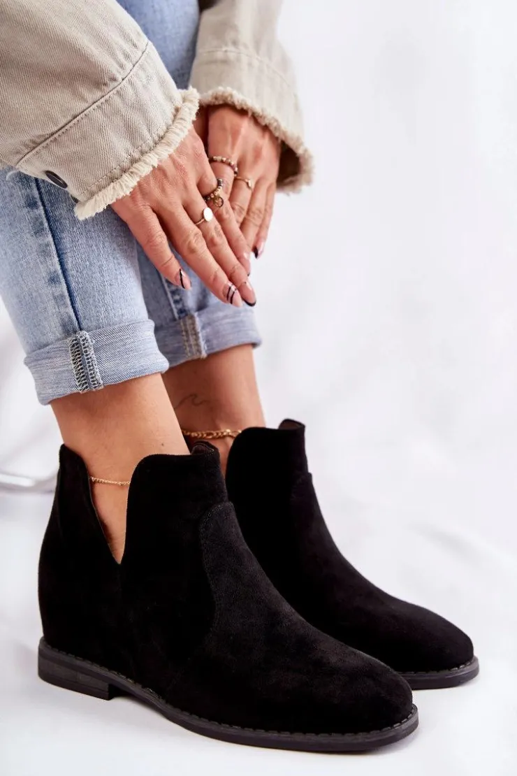 Sale Damskie buty S.Barski Zamszowe Botki Z Wycięciami Na Płaskim Obcasie Czarne Henriette