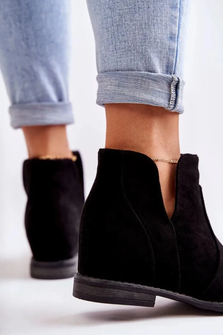 Sale Damskie buty S.Barski Zamszowe Botki Z Wycięciami Na Płaskim Obcasie Czarne Henriette