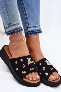 Buty damskie Vinceza Zamszowe Klapki Damskie Z Przypinkami Vinceza 66741 Czarne Czarny