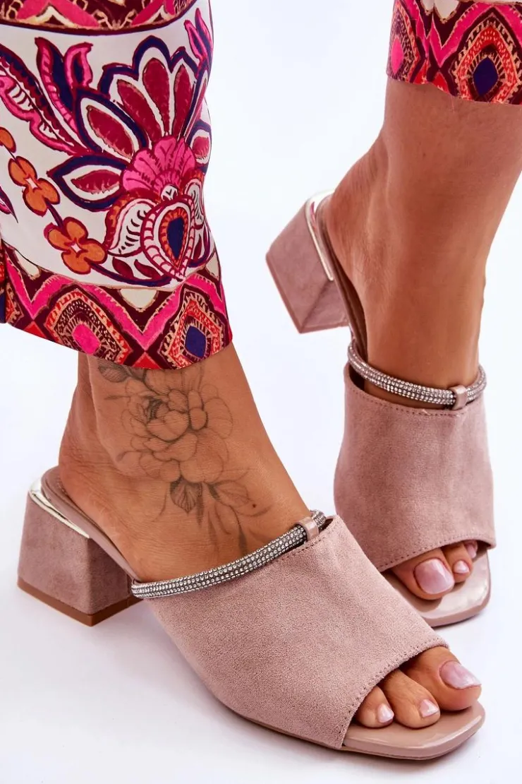 Damskie Damskie buty S.Barski Zamszowe Klapki Na Obcasie S.Barski KV-612-2 Beżowe