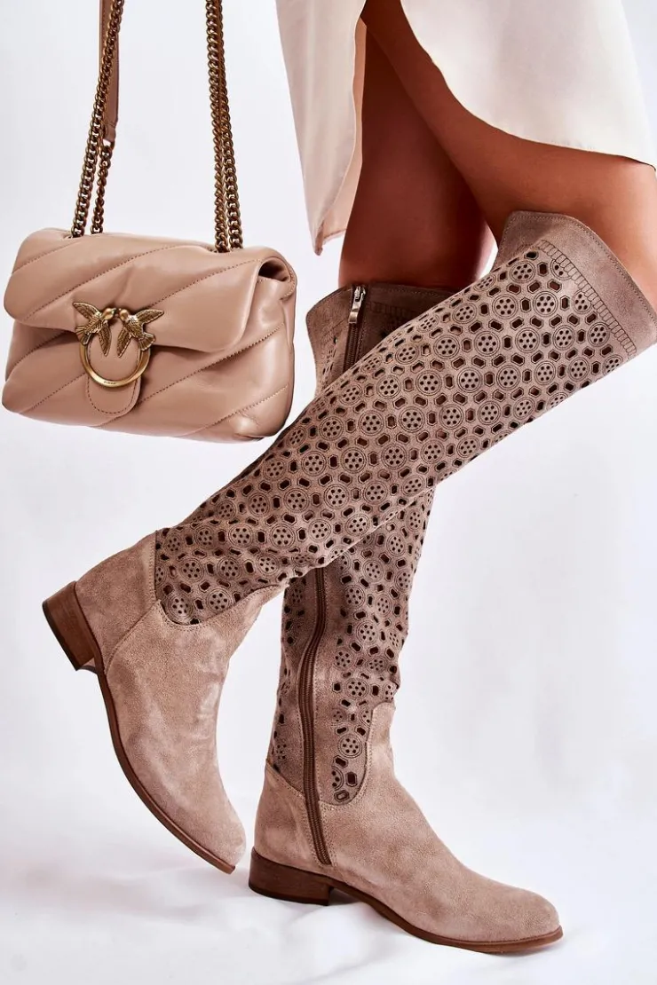 Discount Boto Zamszowe Kozaki Z Ażurowym Wzorem Ciemnobeżowe Pointe