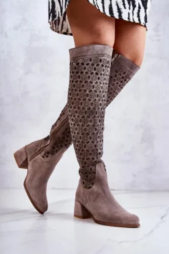 Sale Boto Zamszowe Kozaki Z Ażurowym Wzorem Ciemnobeżowe Hekilea