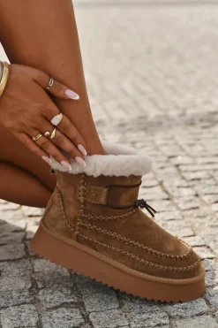 Big Star Shoes Śniegowce Damskie*Zamszowe Śniegowce Damskie Z Ozdobnymi Przeszyciami Big Star SS274373 Camel Brązowy