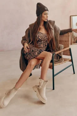 Damskie Boto Zamszowe Ocieplane Botki Workery Beżowe Magnis