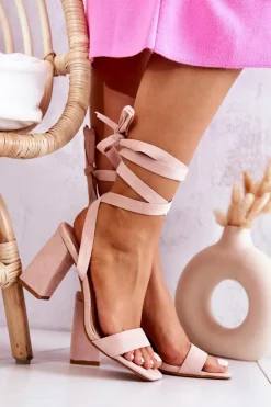 Hot Boto Zamszowe Sandałki Na Słupku Różowe Sharlene