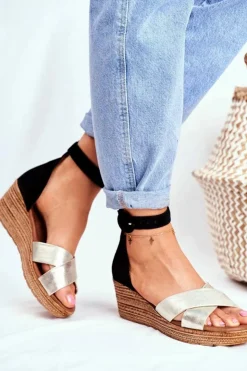 Best Maciejka Zamszowe Sandały Na Koturnie 04565-25 Czarne