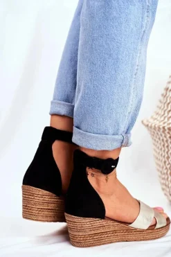 Best Maciejka Zamszowe Sandały Na Koturnie 04565-25 Czarne