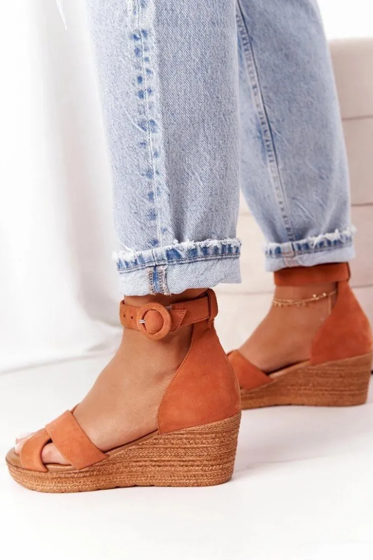 Damskie Maciejka Zamszowe Sandały Na Koturnie 04565-29 Rude