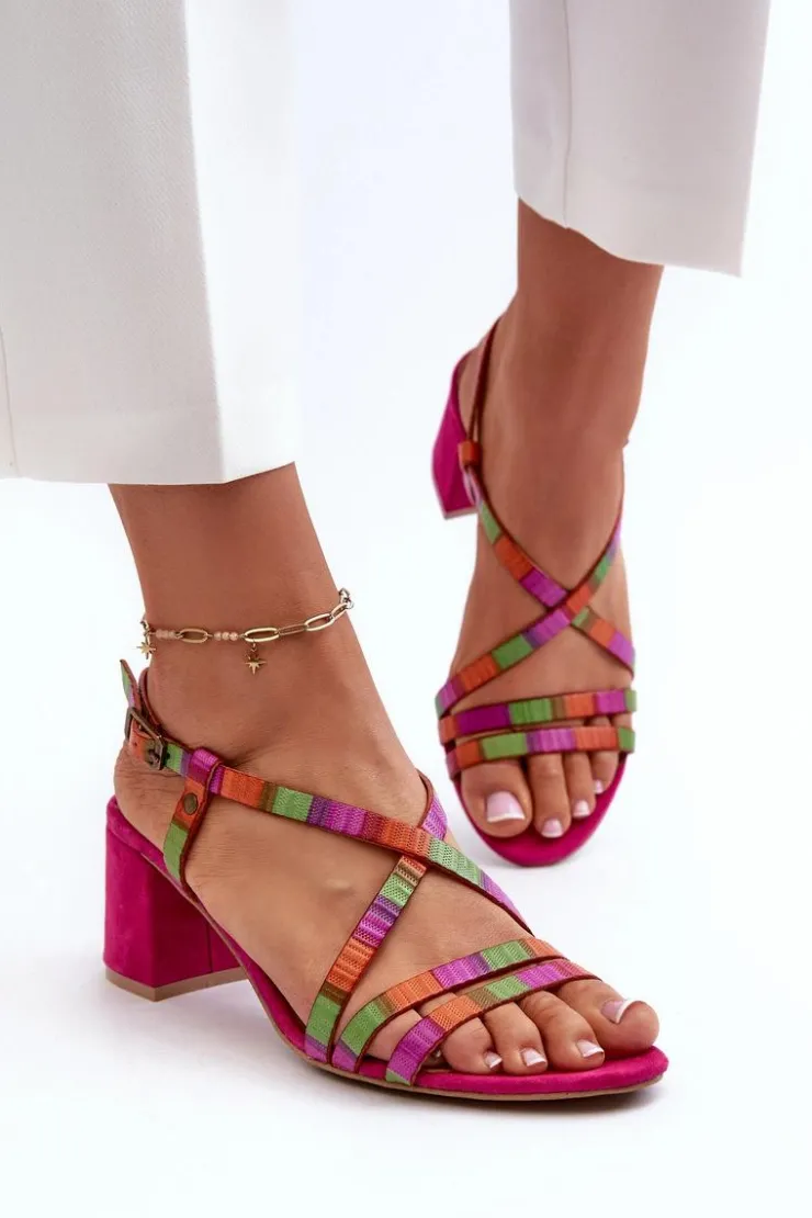 Clearance Maciejka Zamszowe Sandały Na Niskim Słupku 06653-15 Fuksja Różowy