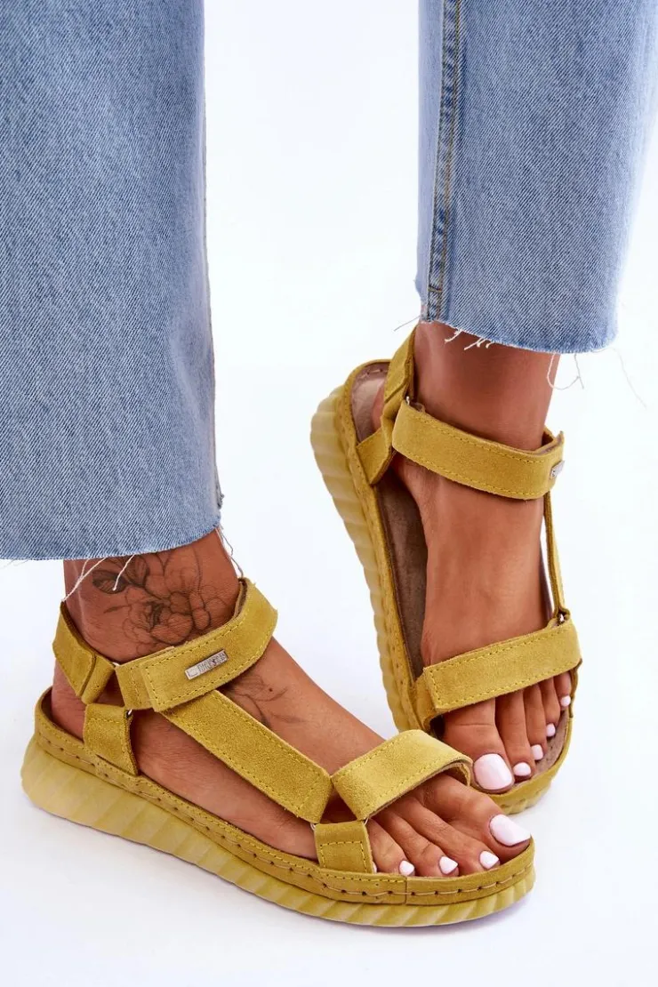 Damskie Big Star Shoes Zamszowe Sandały Na Rzep Big Star LL276013 Żółte