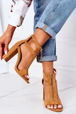 Sale Boto Zamszowe Sandały Na Słupku Camel Folly