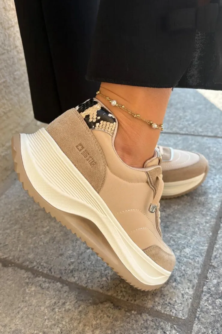 Damskie Big Star Shoes Zamszowe Sneakersy Damskie Na Platformie Big Star RR274A345 HI-POLY SYSTEM Ciemnobeżowe