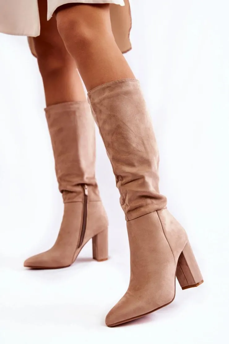 Clearance Boto Zamszowe Wsuwane Kozaki Na Obcasie Beżowe Miriam