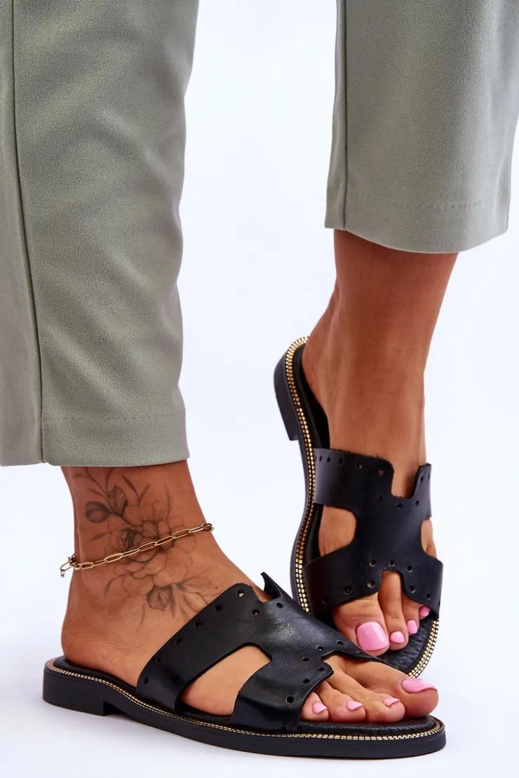 Damskie Zazoo 40326 Damskie Klapki Z Ozdobnymi Wycięciami Czarne