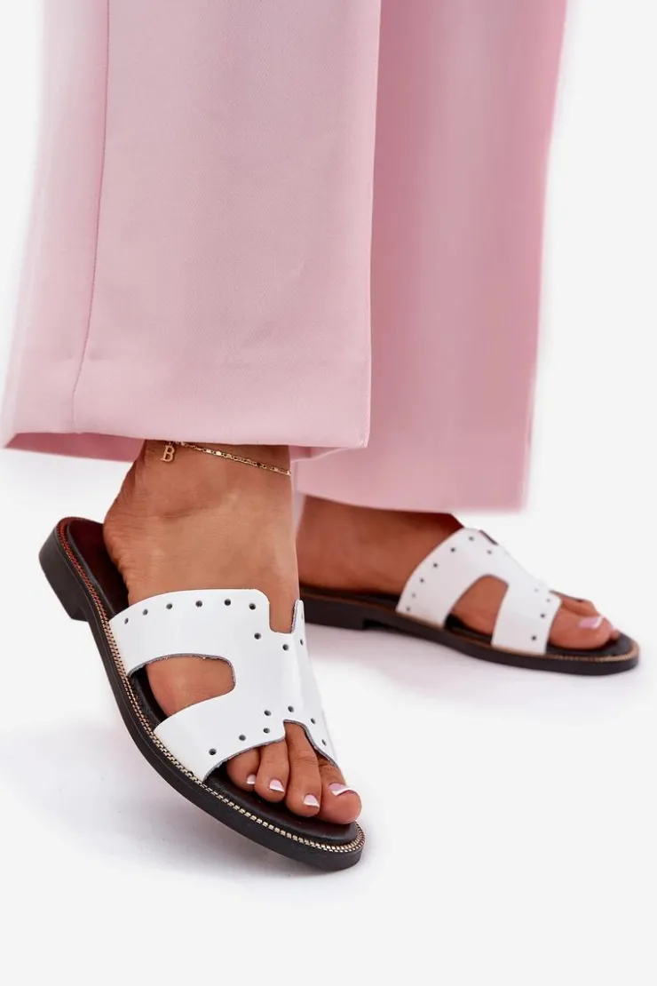 Damskie Zazoo 40326 Lakierowane Damskie Klapki Z Ozdobnymi Wycięciami Białe