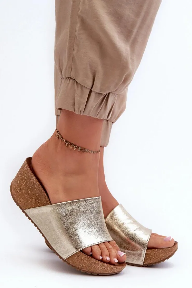 New Zazoo 40289 Skórzane Klapki Damskie Na Korkowym Koturnie Złote