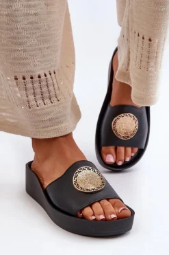 Zazoo Klapki Na Koturnie|Klapki Na Platformie*2920 Skórzane Klapki Damskie Na Koturnie Ze Złotym Detalem Czarne