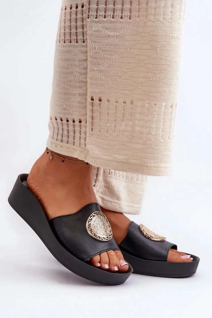 Zazoo Klapki Na Koturnie|Klapki Na Platformie*2920 Skórzane Klapki Damskie Na Koturnie Ze Złotym Detalem Czarne