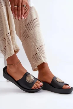 Zazoo Klapki Na Koturnie|Klapki Na Platformie*2920 Skórzane Klapki Damskie Na Koturnie Ze Złotym Detalem Czarne