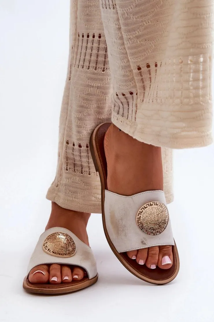 Damskie Zazoo 2938 Skórzane Klapki Na Płaskim Obcasie Z Ozdobą Złote Przecierane