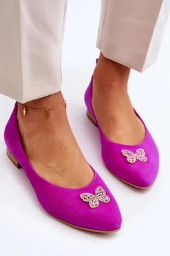 Damskie Zazoo 2887 Zamszowe Baleriny Z Ozdobnym Motylem Fuksja
