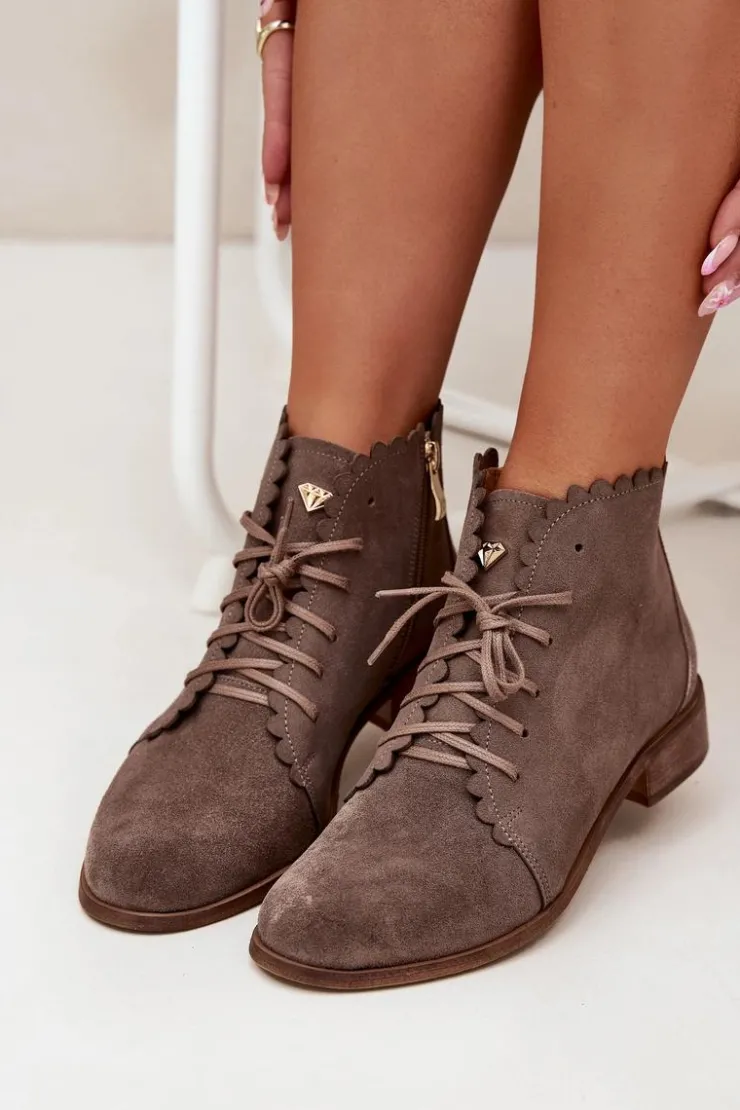 Hot Zazoo 2964 Zamszowe Botki Na Płaskim Obcasie Ciemnobeżowe Beżowy